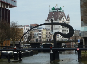 Ibisbrug, nieuwe brug Wijnhaveneiland