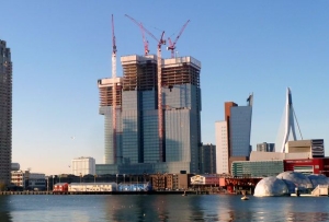 Gebouw De Rotterdam bereikt hoogste punt