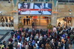 Grootste H&M van Europa geopend in Rotterdam