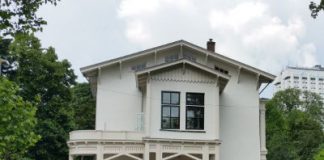 Koetshuis Het Park