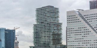 The Terraced Tower – opgeleverd